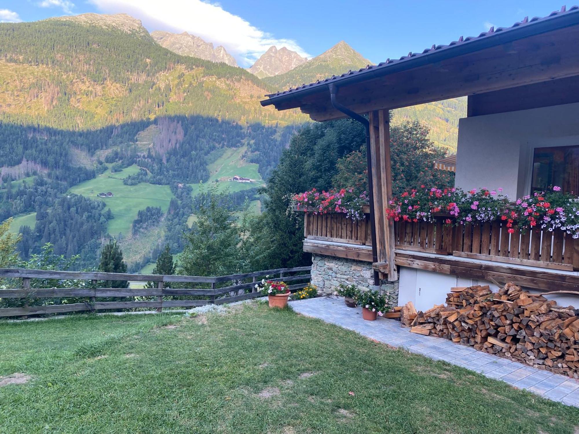 Nebenhaus Sagritzerwirt Bed & Breakfast Grosskirchheim Luaran gambar